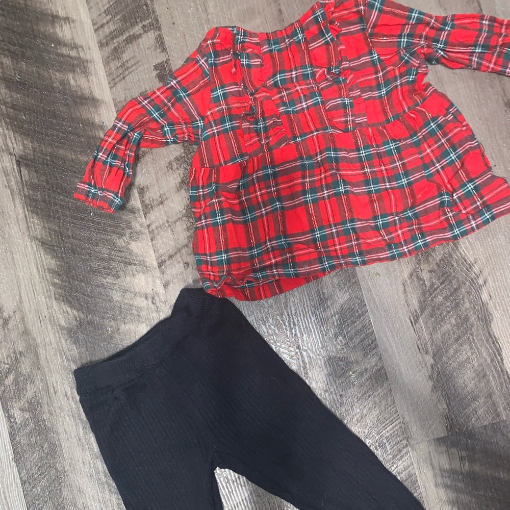 🎃Carter’s plaid shirt and leggings